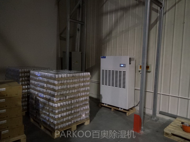 倉庫除濕機